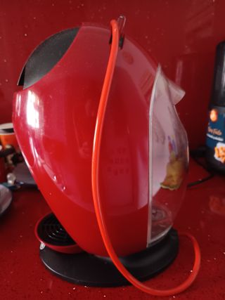 Cafetera Nescafé Dolce Gusto Roja