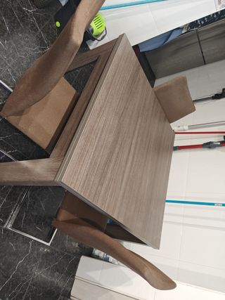 Chollo 
Mesa de cocina madera y tela