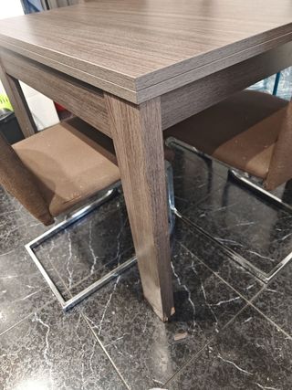 Chollo 
Mesa de cocina madera y tela