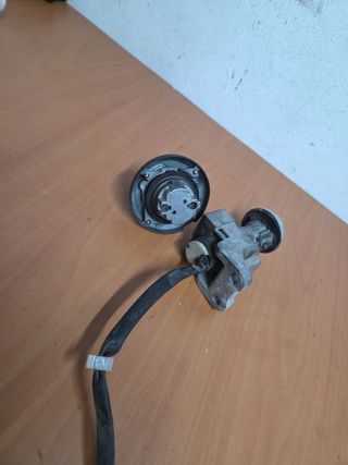 Bombin Cerradura  Yamaha  Nmax 125 
