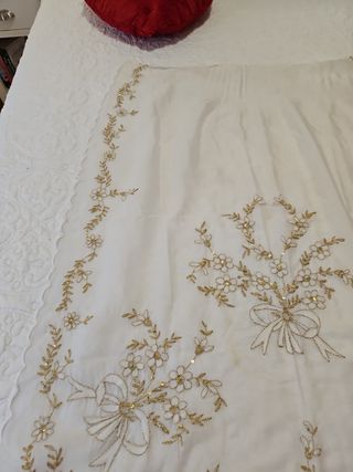 Manteleta de fallera