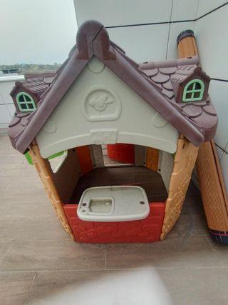 Casita de jardín Feber