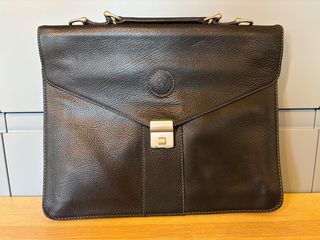 Maletín cuero negro Samsonite. Sin estrenar. Lujo.