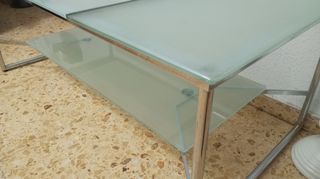 Mesa de cristal bitmat blanco y de acero inoxidabl