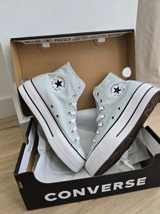 Converse Chuck Taylor plataforma azul claro