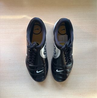 Zapatillas Nike Total 90 (T90)