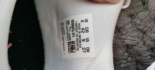 Botas de fútbol Puma blancas y rosas