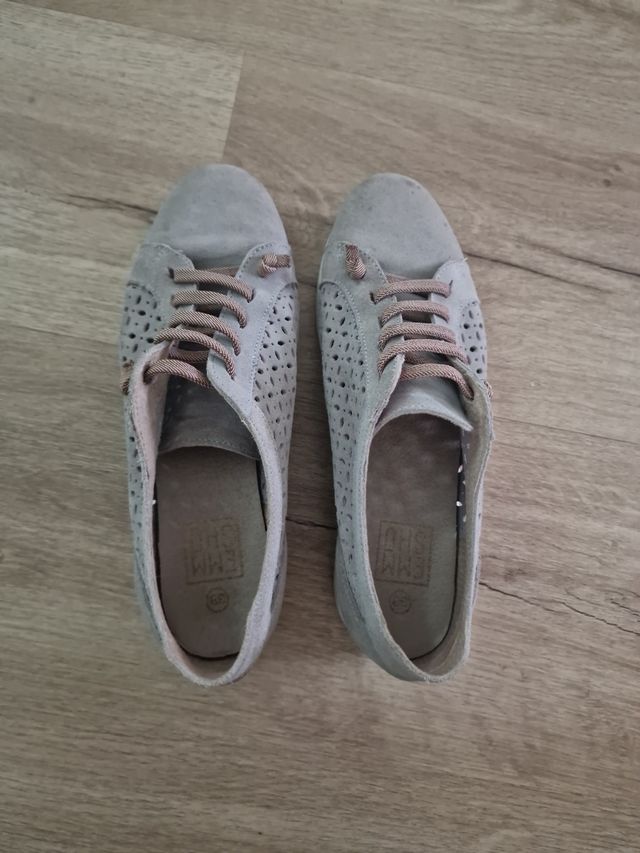 Zapatillas EMM SHU grises talla 38