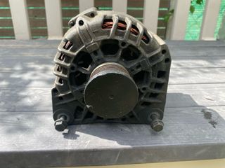 Alternador Renault Clio 1.5 Dci