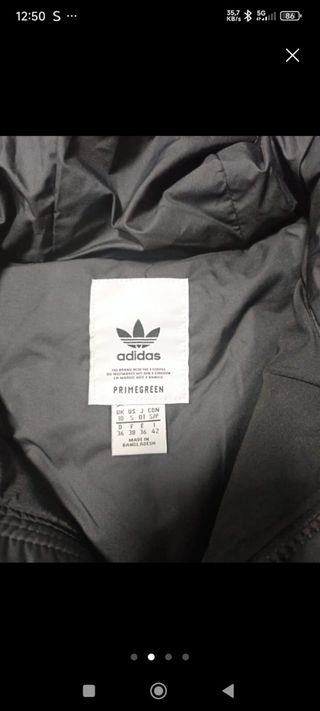 Chaqueta Adidas Negra con Rayas Blancas