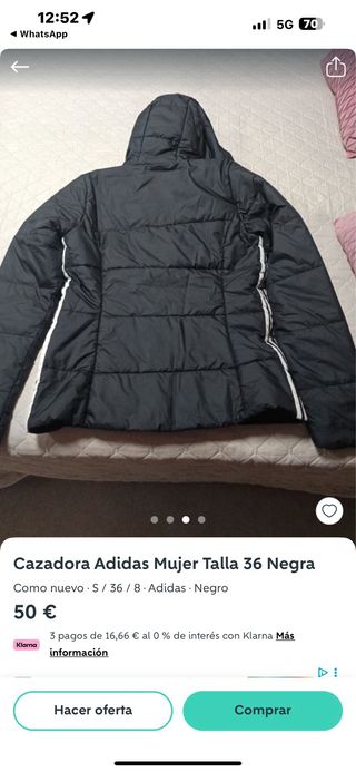 Chaqueta Adidas Negra con Rayas Blancas
