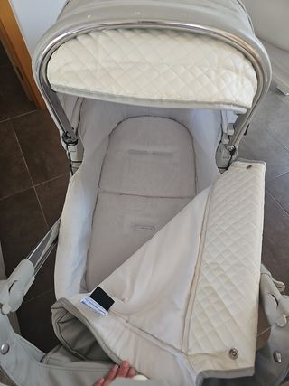 Cochecito Bebecar Hip-op xl gris y blanco