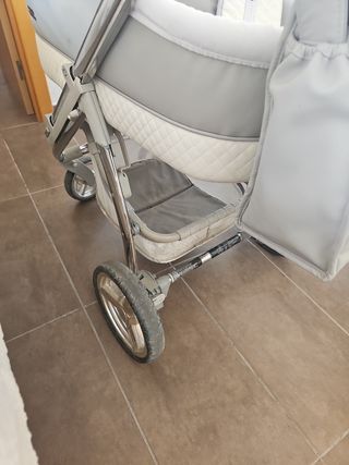 Cochecito Bebecar Hip-op xl gris y blanco