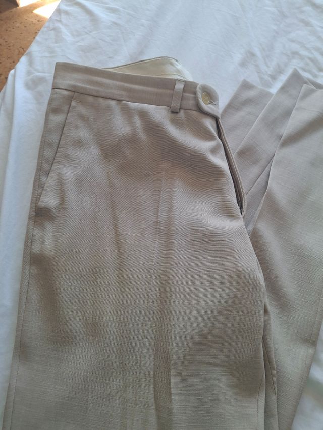 Traje completo beige