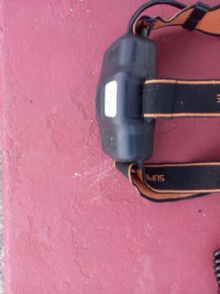 Linterna frontal para pesca