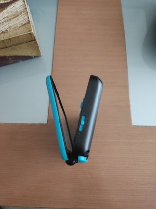 Nintendo 2DS XL 
