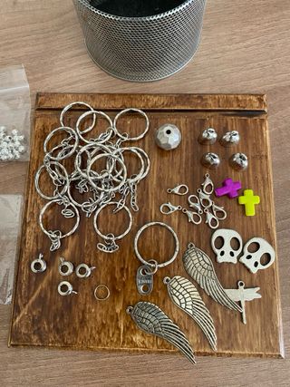 Lote Abalorios y Manualidades Plata
