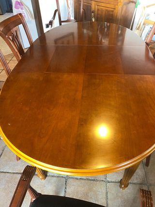 Mesa de comedor de madera maciza extensible