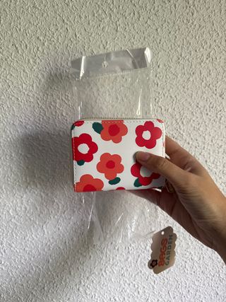 Monedero flores nuevo