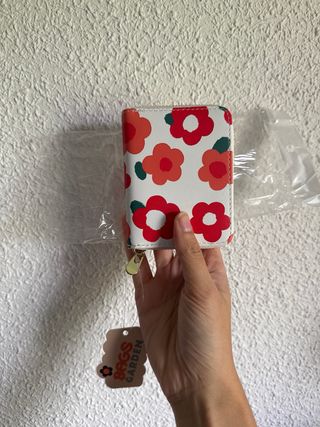 Monedero flores nuevo