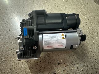 Compresor suspensión neumática Mercedes Benz
