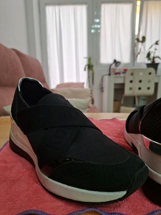 Sneakers Michael Kors Mujer Negro/Plata