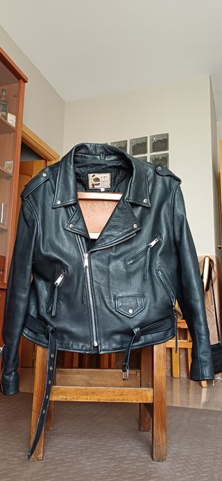Cazadora Clásica Moto AMI Negra