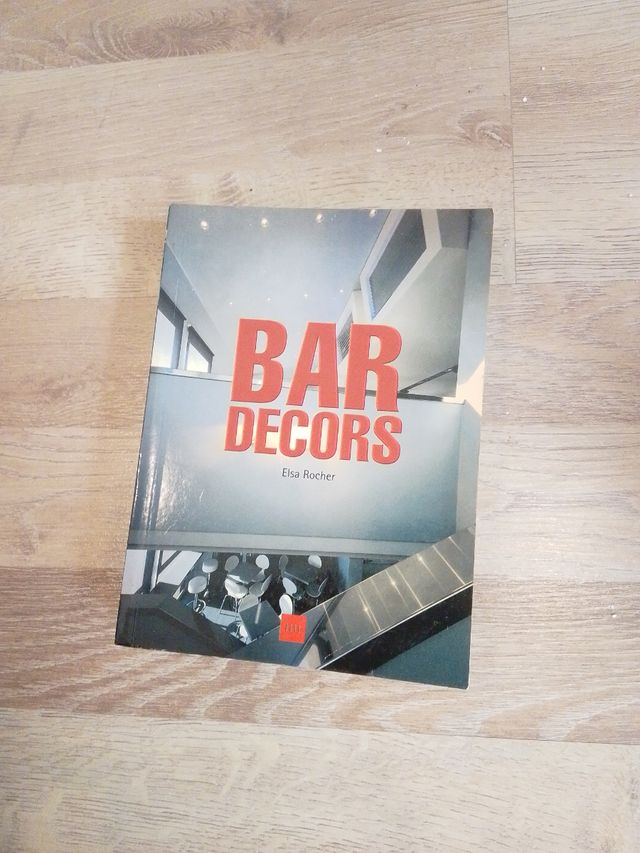 Bar decors