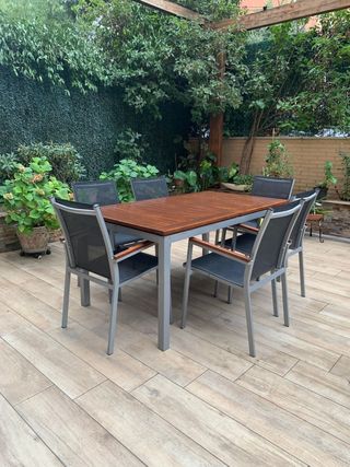 Mesa y 6 Sillas de Jardín