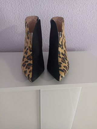 Botines ante y piel tacón ancho