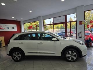 KIA Niro 1.6 GDi PHEV 104kW 141CV Drive