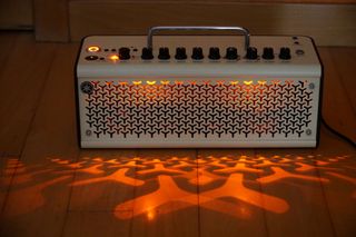 Amplificador Guitarra Yamaha THR10 II