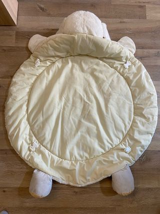 Alfombra infantil de peluche oveja