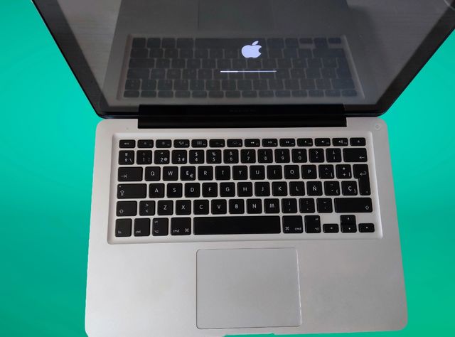 MacBook Pro 2011 — Poder a um bom preço