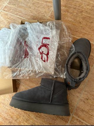 Botas UGG Grises Talla [Talla]