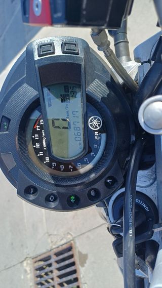 Yamaha FZ6N Escape LeoVince SBK