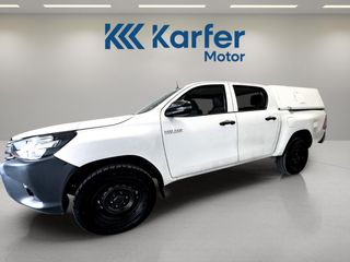 Toyota Hilux 2.4 D-4D Cabina Doble GX