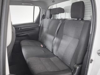 Toyota Hilux 2.4 D-4D Cabina Doble GX
