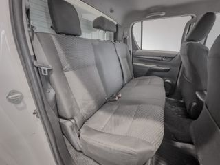 Toyota Hilux 2.4 D-4D Cabina Doble GX