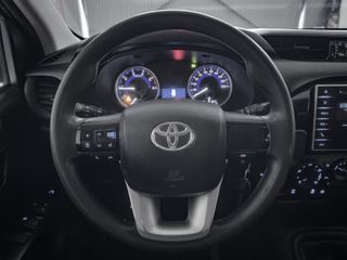 Toyota Hilux 2.4 D-4D Cabina Doble GX