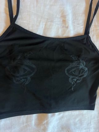 Top tirantes con serpientes Shein Talla S