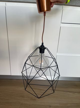 Lámpara colgante geométrica negra