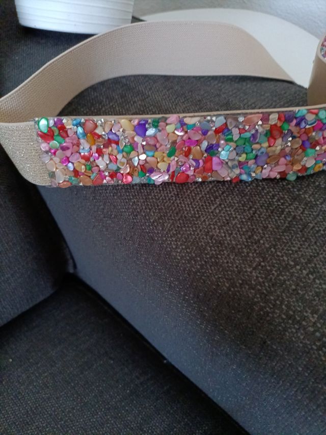 Cinturón mujer con pedrería multicolor