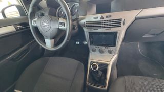 Opel Astra 2009