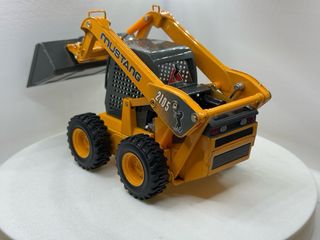 Mini-cargadora Mustang 2105 Joal 1:25