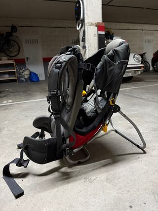 Mochila Deuter para porteo de niños