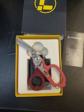 Tijera Multiusos Leatherman Raptor