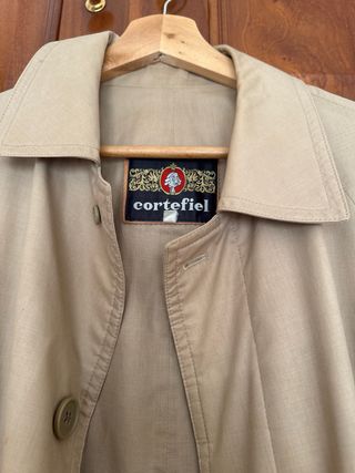 gabardina de la marca Cortefiel