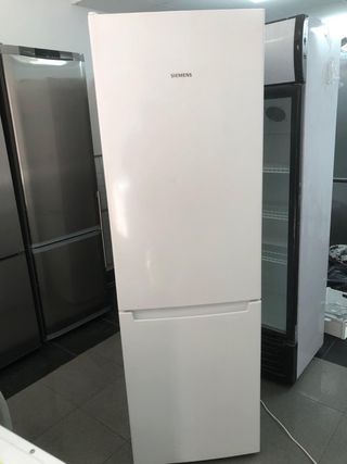 Nevera Siemens Blanca