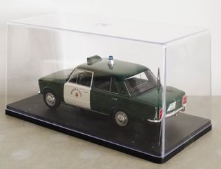 Seat 124D radar Guardia Civil de Tráfico 1/24
